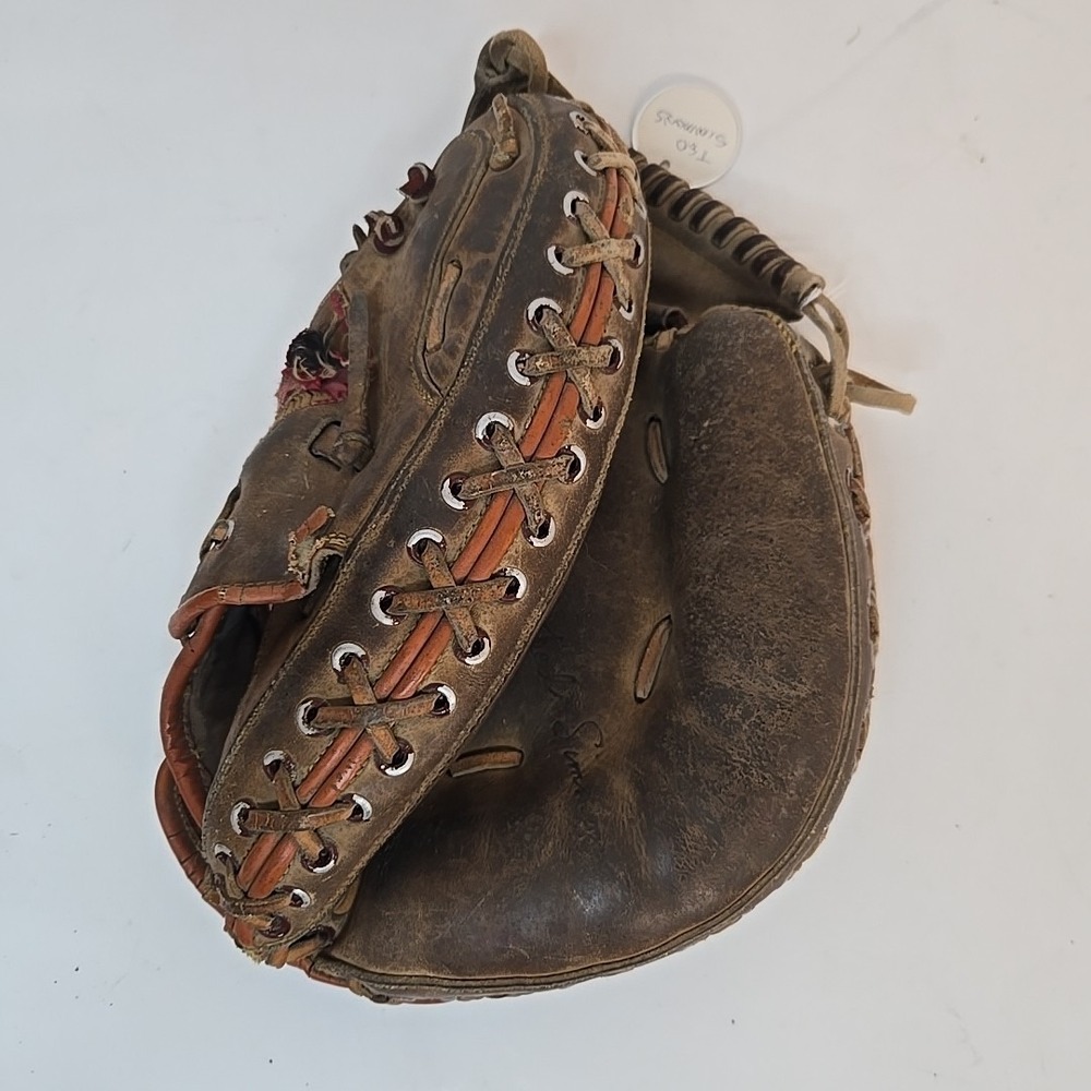 VTG Rawlings RCM8 Professional Model Ted Simmons‎ Adult Catchers Mitt RH Throw